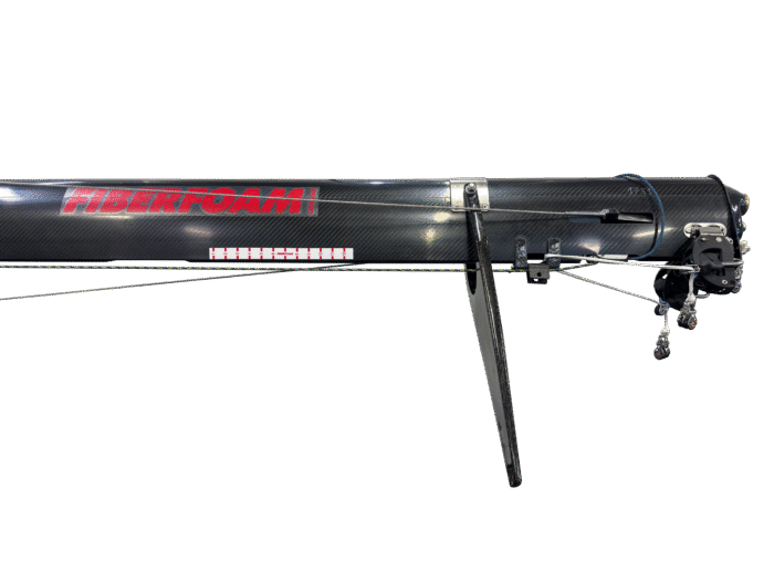 F15 - F16 - F18 - F20 Carbon Mast Tube unfitted - Image 4